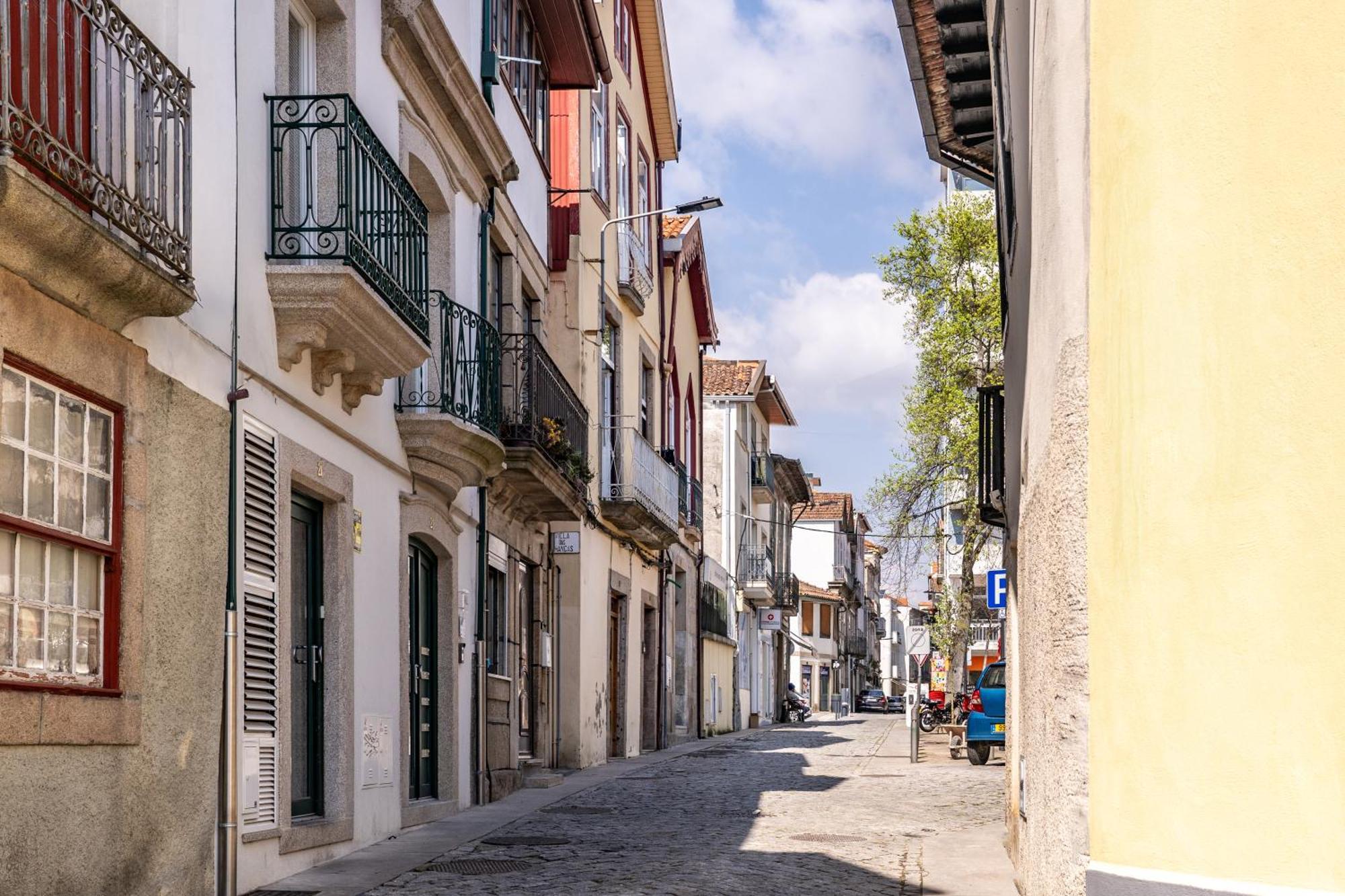 City Hall Apartments Vila Real Exterior photo